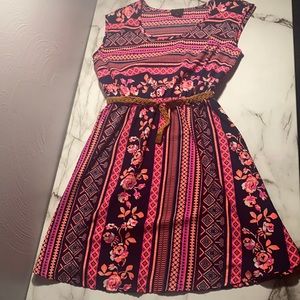 Women’s Summer Dress w/ Belt